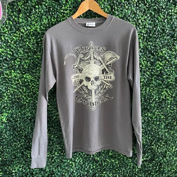 Pirates of Caribbean Graphic Grey Sweatshirt Sz M - Picture 1 of 5